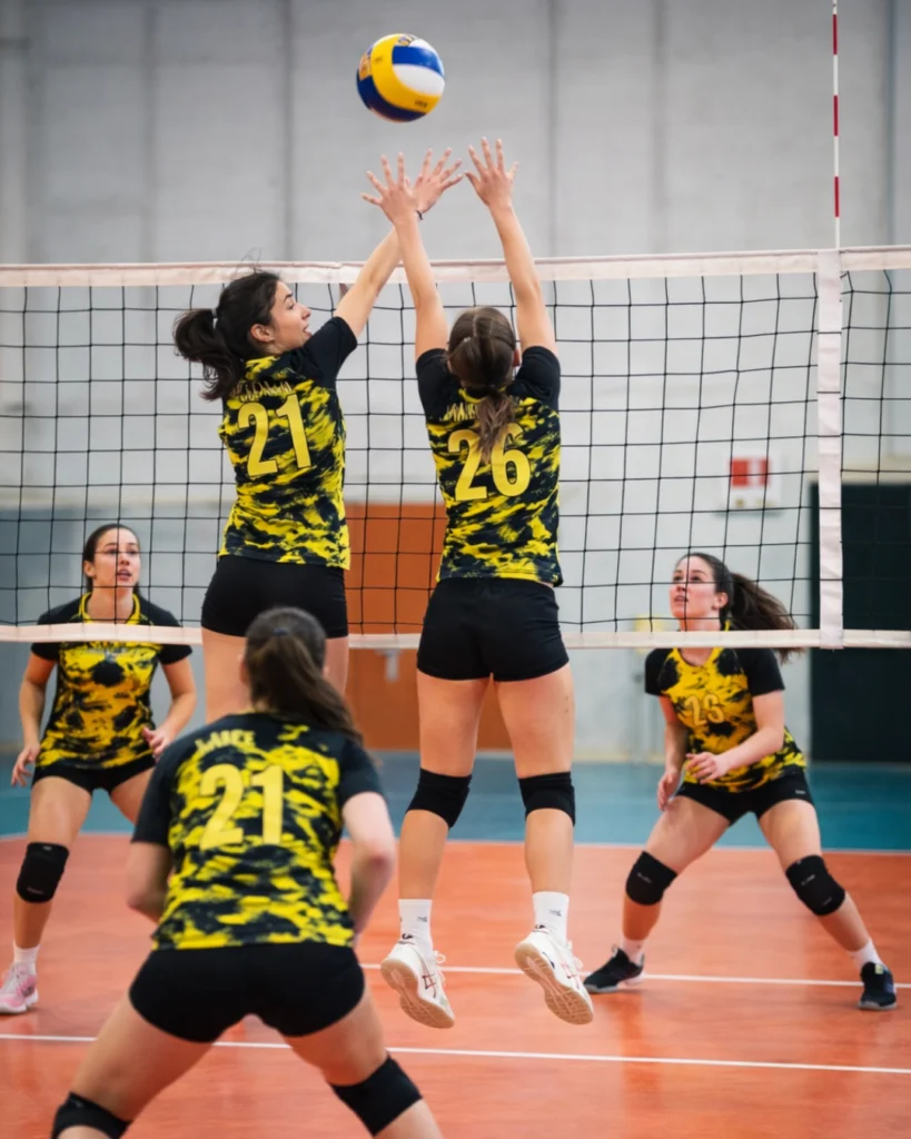U13 Femminile durante un allenamento di volley